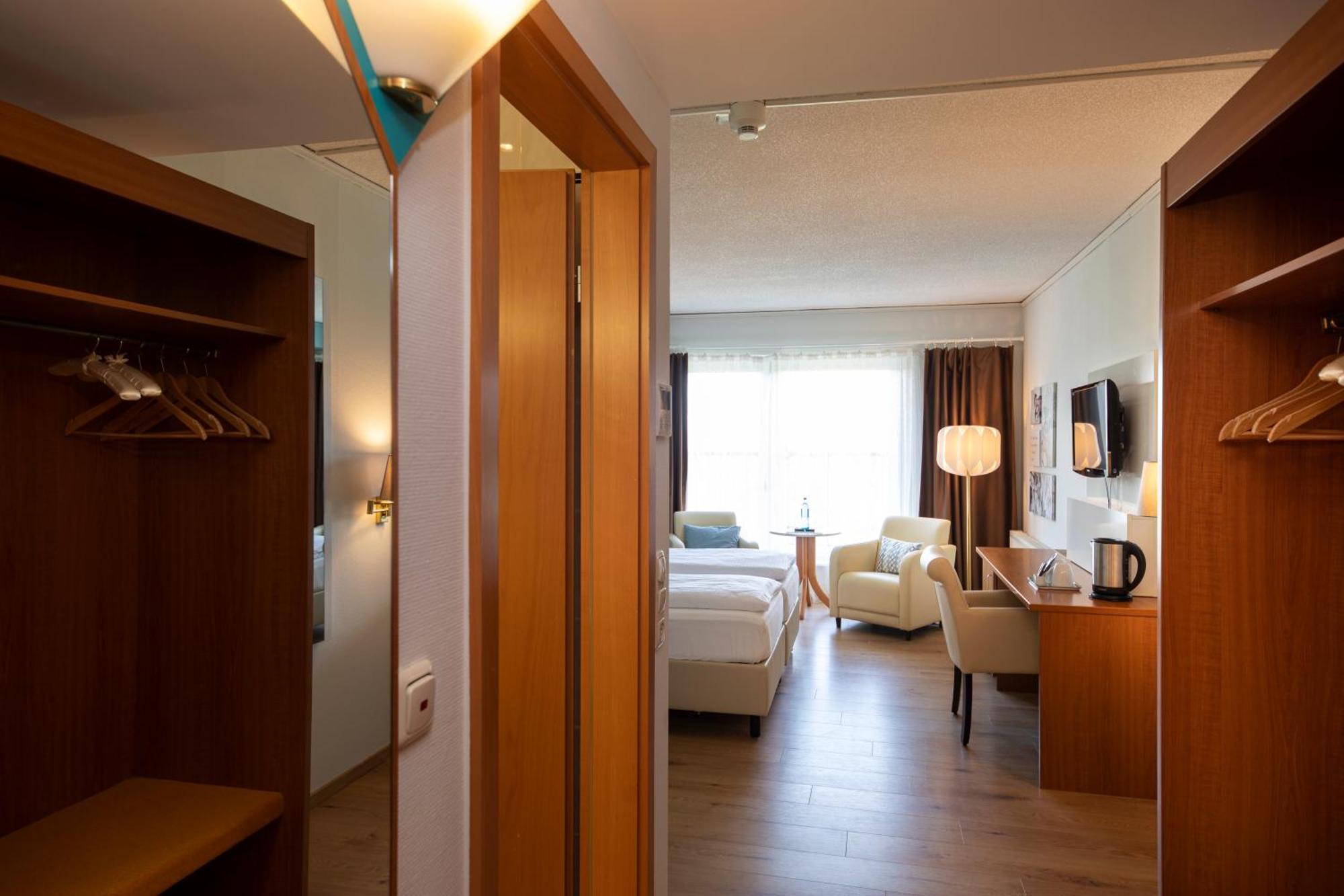 Achat Hotel Frankfurt Майнталь Экстерьер фото