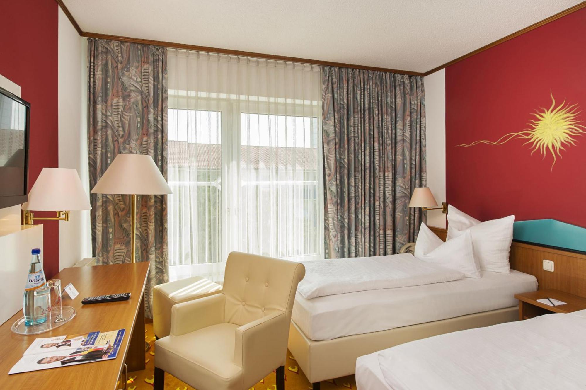 Achat Hotel Frankfurt Майнталь Экстерьер фото